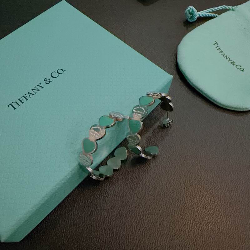 Tiffany earring 11yxx28